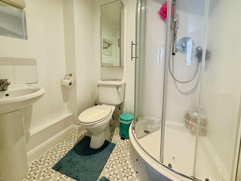 28d148ce-D-4EC4-A7A1-89408A06D699-8463-000001350A5