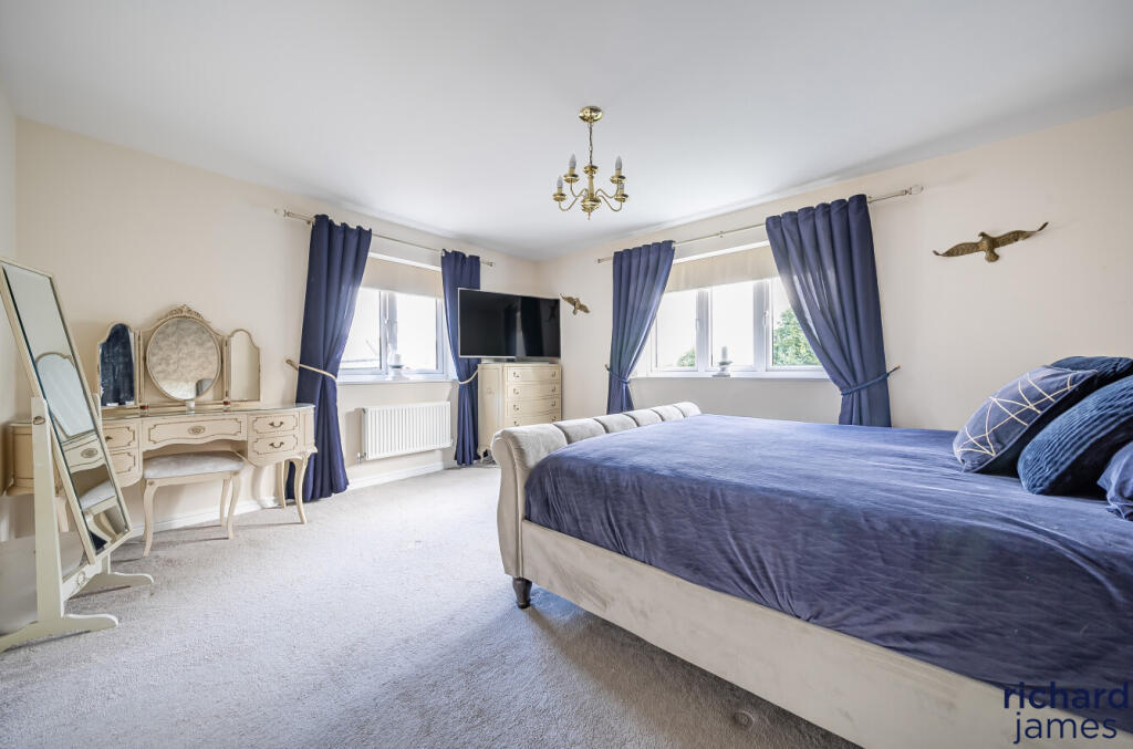 c6e13555-8acb-47f...