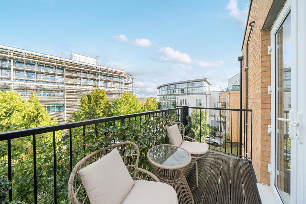 1345273-22-68b09c...