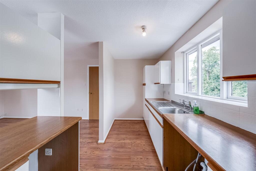 Kitchen/Lounge