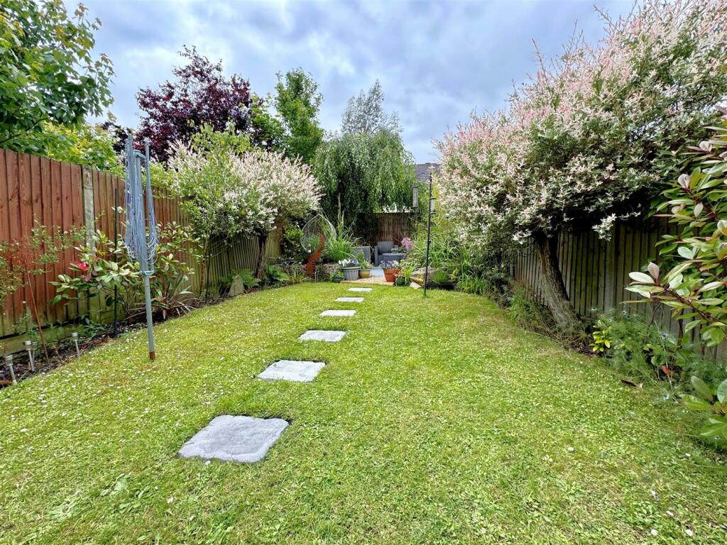 garden.jpg