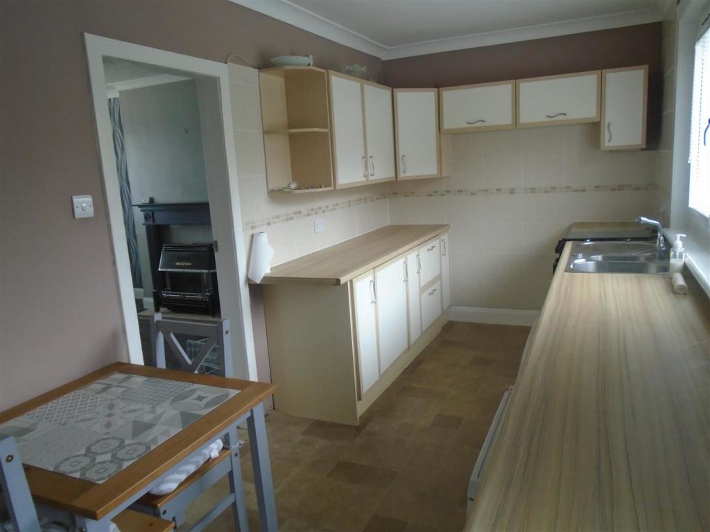 29FirthViewTerraceKitchen2.JPG