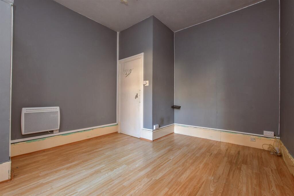 Flat 1 Bedroom 2