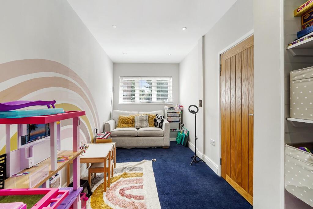 MERLAND RISE (14).jpg