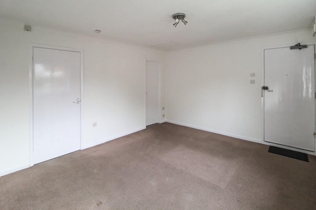 Studio Room