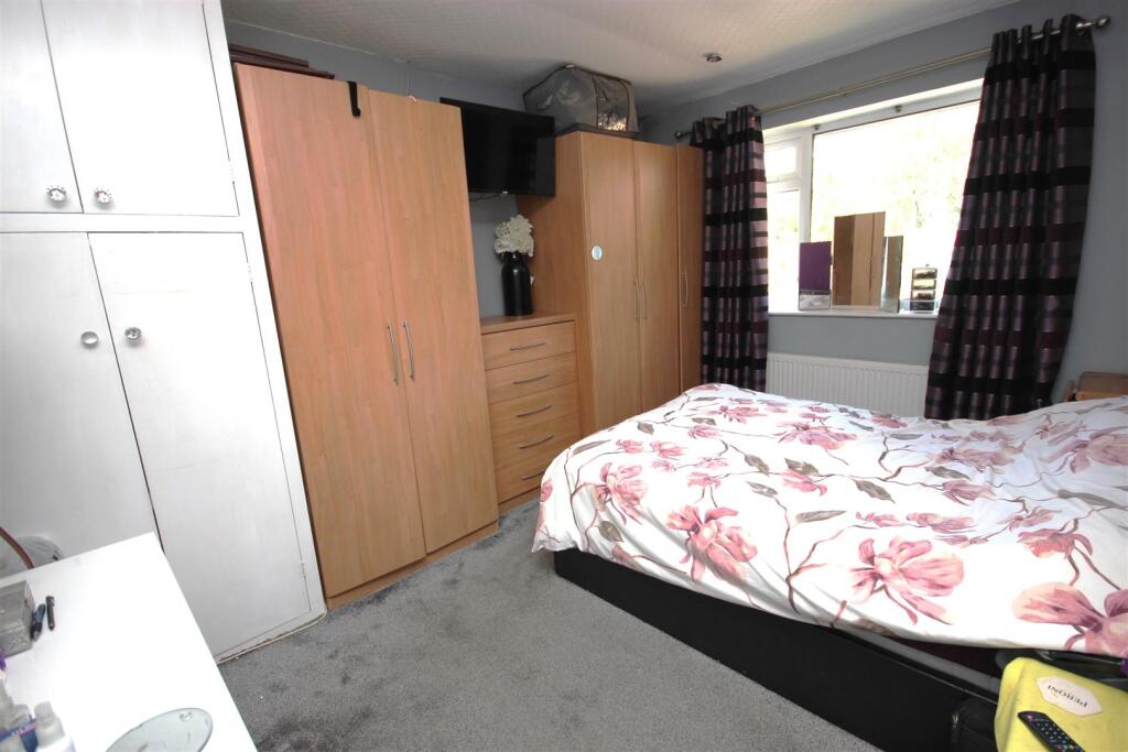 bed 1.JPG