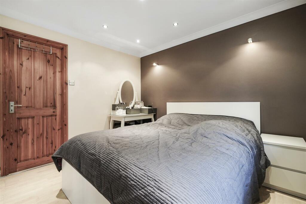 3 Sovereign Grove - 77eIhNhXJkh2kW9jNFmX.jpg