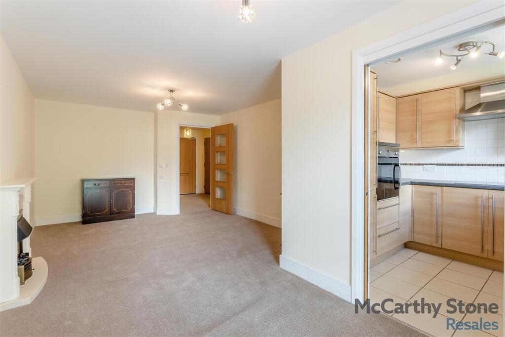 8657563-interior05.jpg