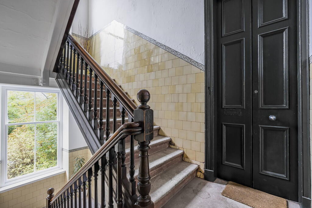8-web-or-mls-55 W...