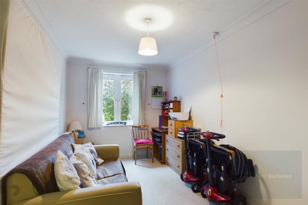 CAM03907G0-PR0068-ST