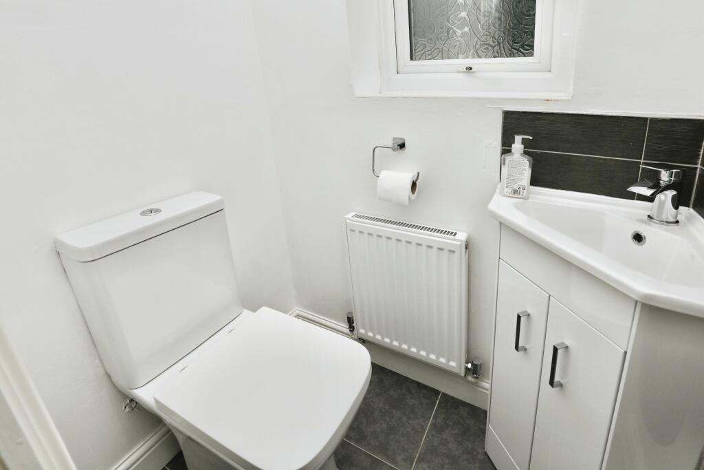 Downstairs Bathroom