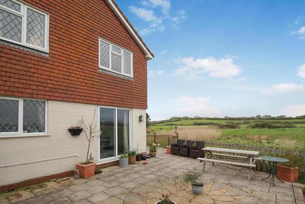 11 Brendon Close rear.jpg