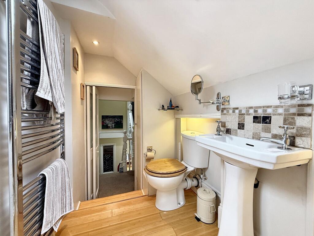 Top Floor Shower Room