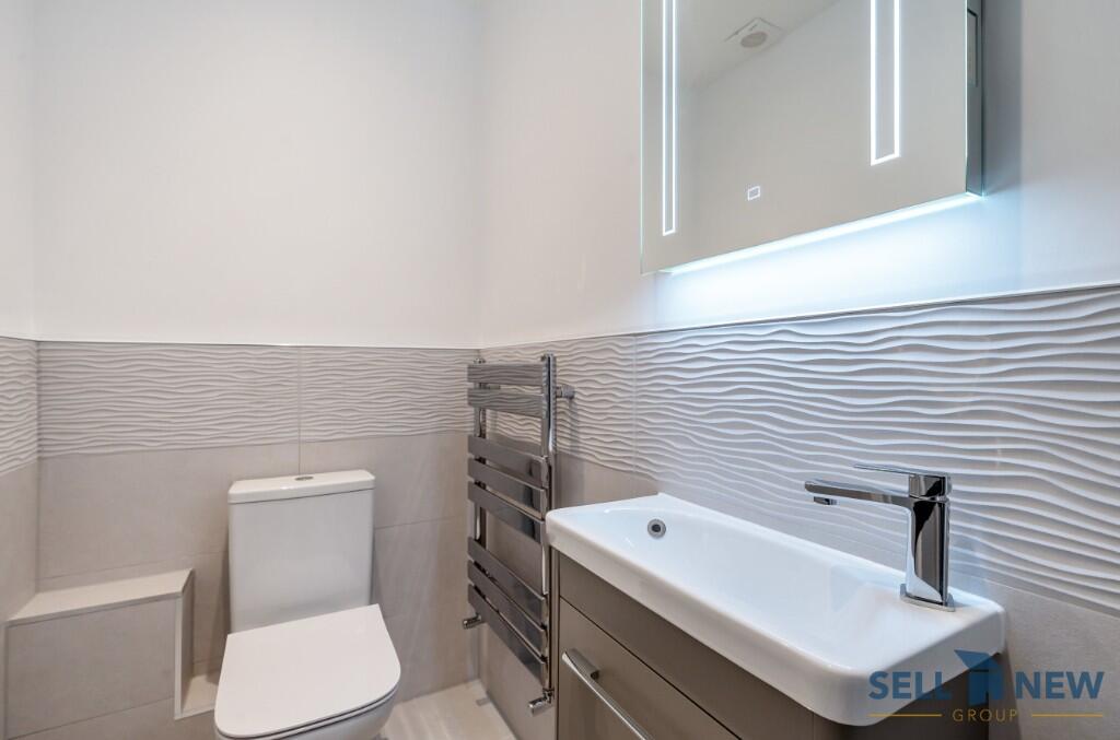 Cloak room 