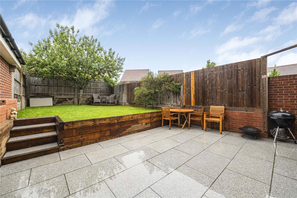 Terrace &amp; Garden