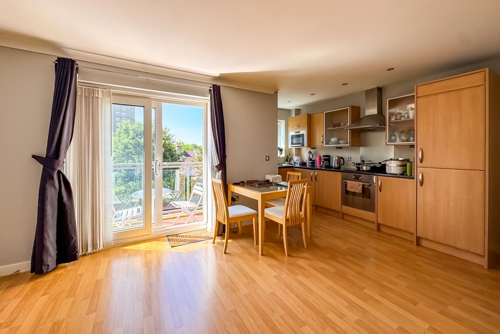 Kitchen/Living Room
