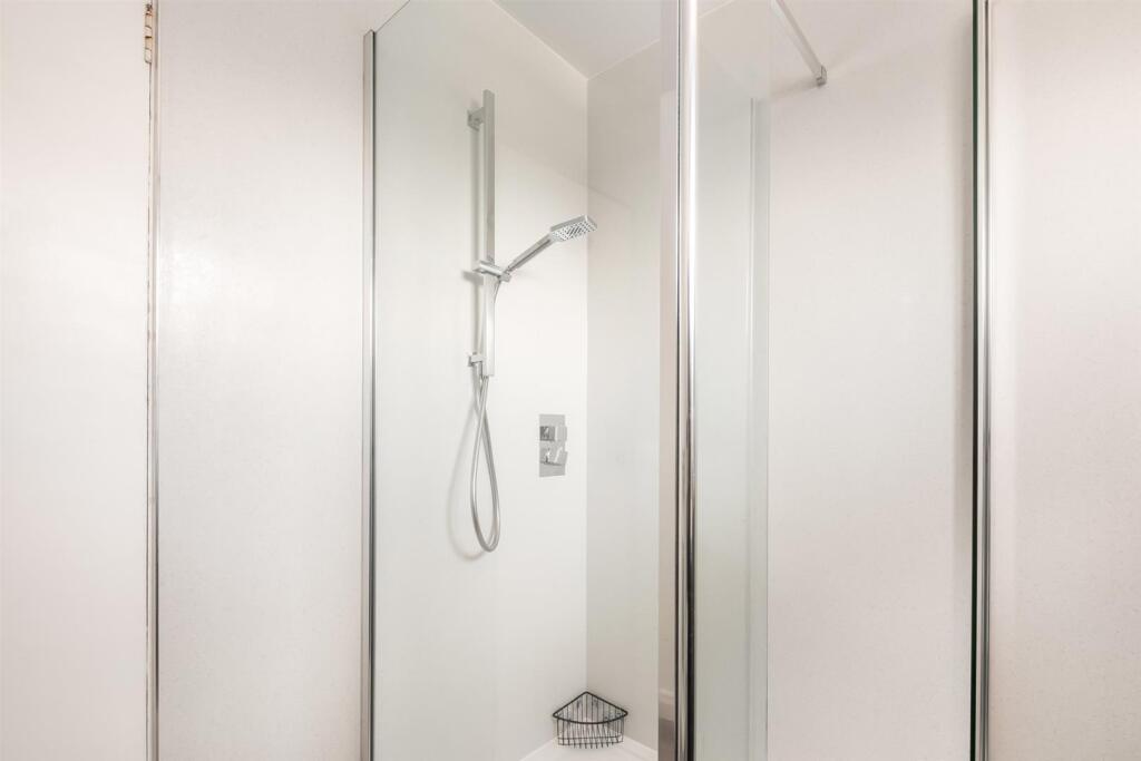 30 Charlotte  (3).jpg