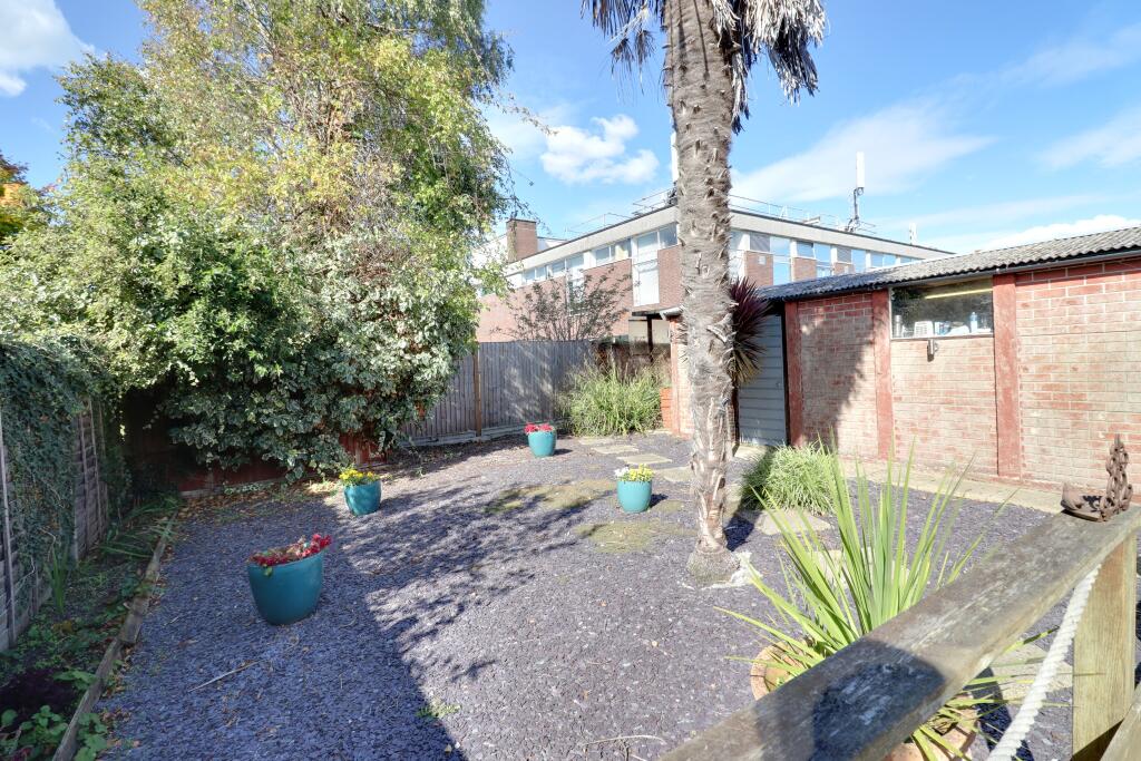 GARDEN