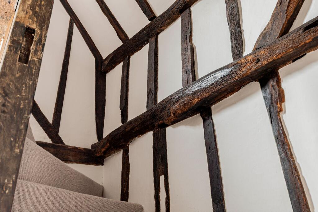 Stairs to First Floor (1)