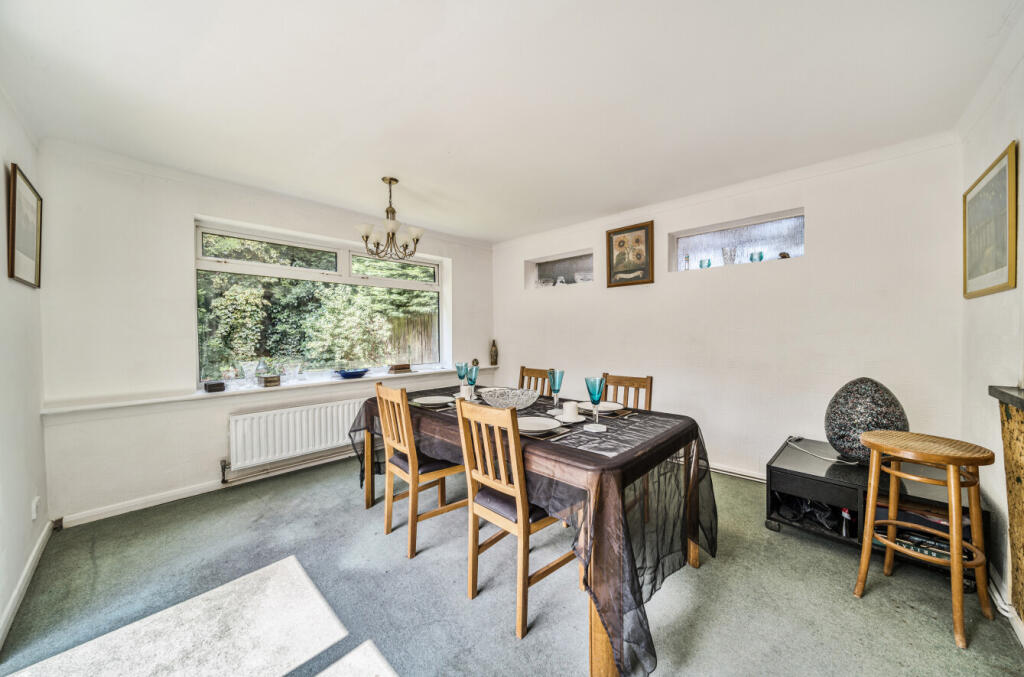 1309853-14-684ade...