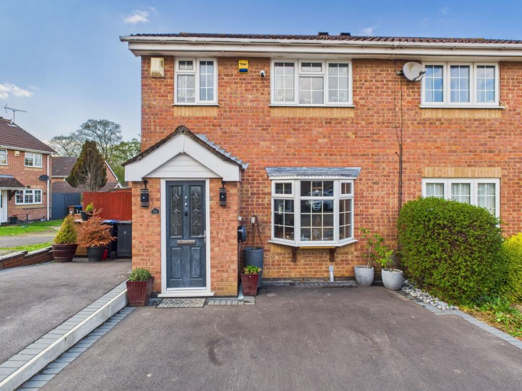 CAM04922G0-PR0015-STILL002