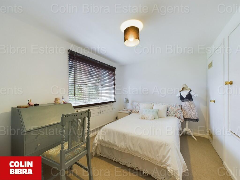 CAM02538G0-PR0328...