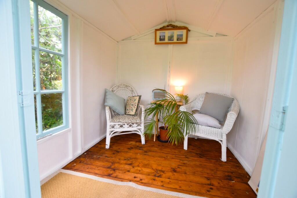 Summerhouse (2)