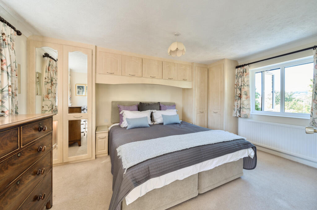 1319344-1-6870f61...