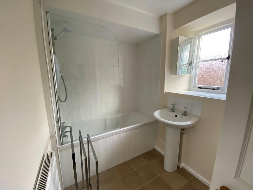 First Floor Bathroom