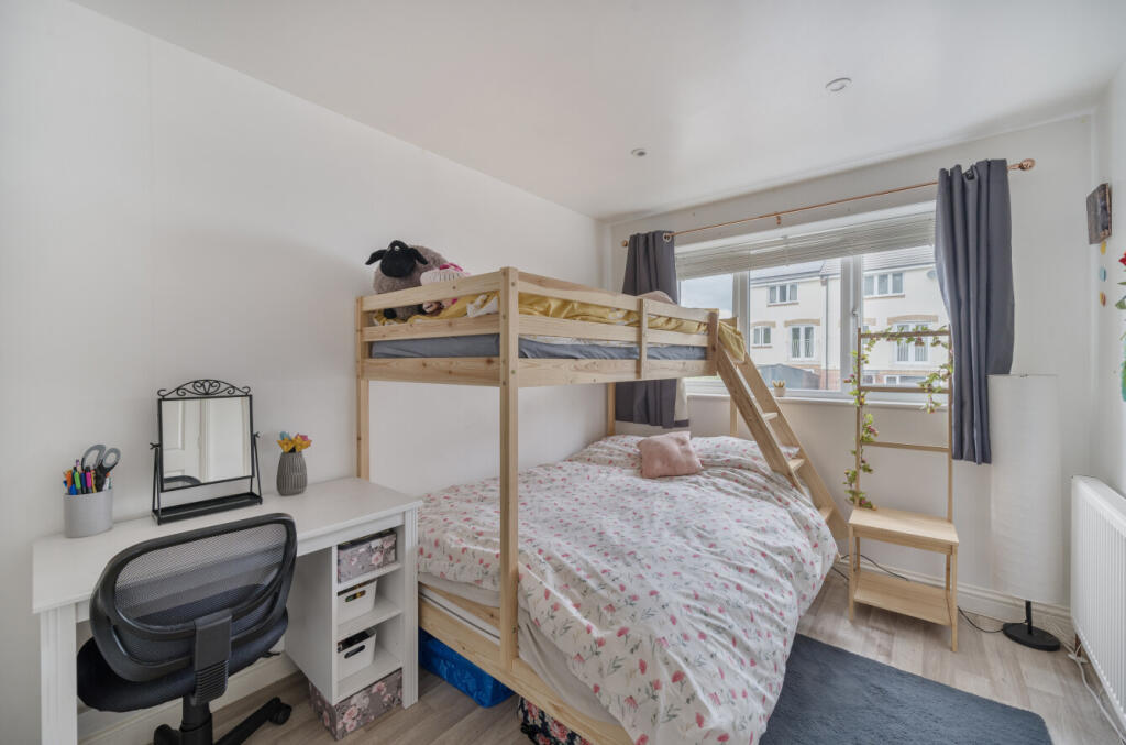 1301699-18-68386c...