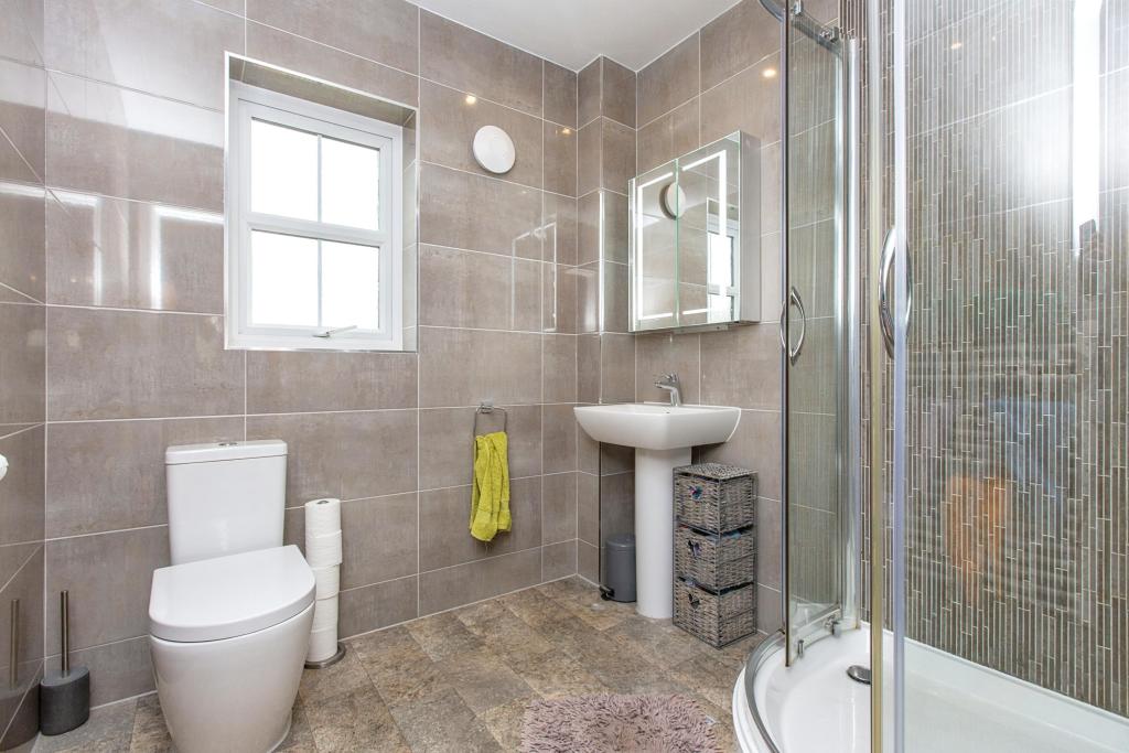 En-suite One