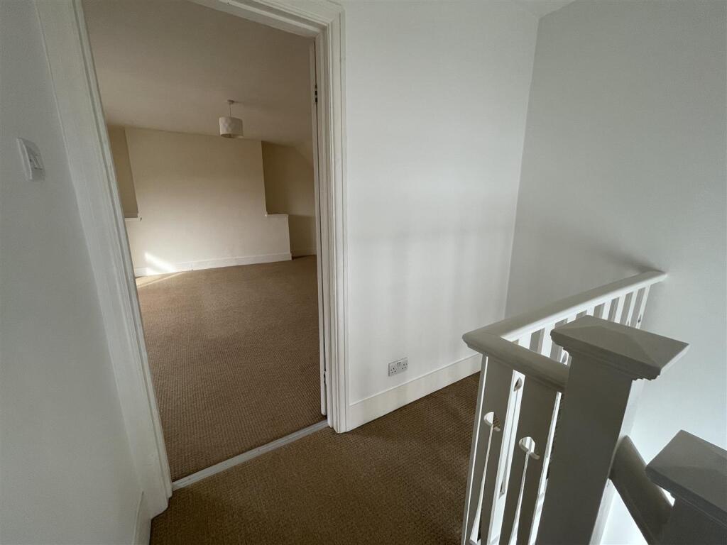 bedroom one .jpeg