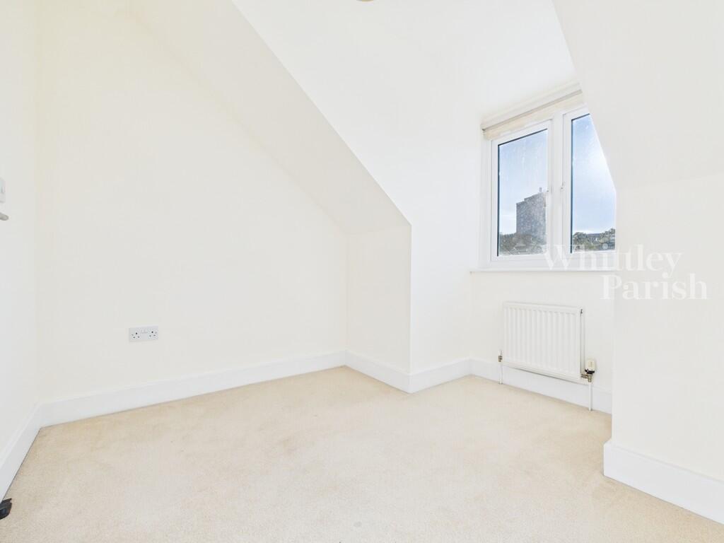 CAM04332G0-PR0515...