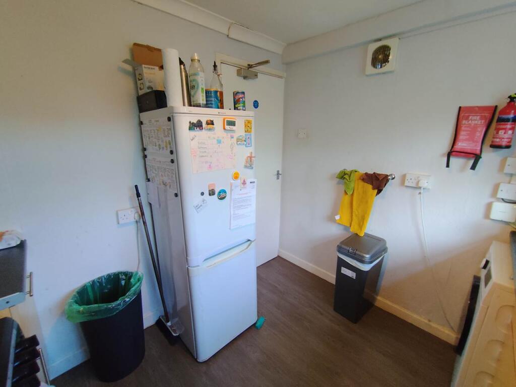 Kitchen (3)