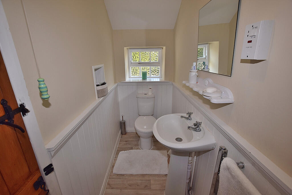 bathroom alt_01
