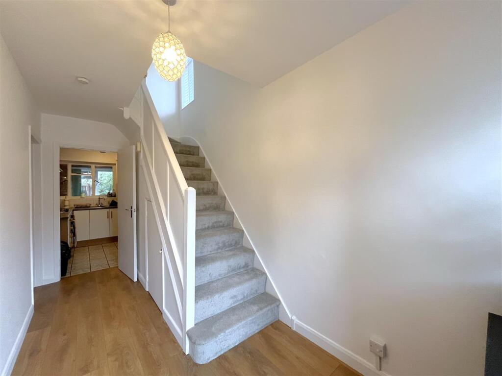 Wharf Street, Warwick