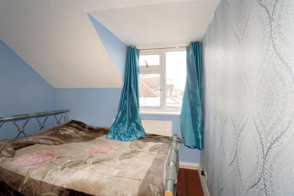 Dartford 112 Maiden Lane DA1 4LX 11.jpg