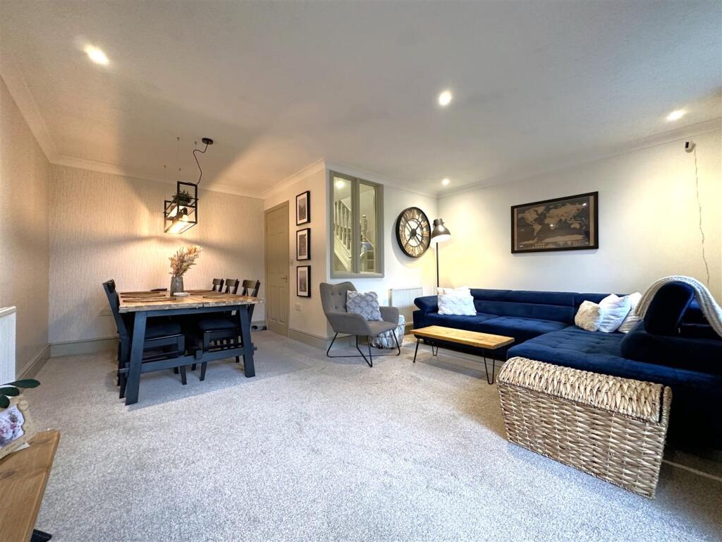 Generous Living Room 163