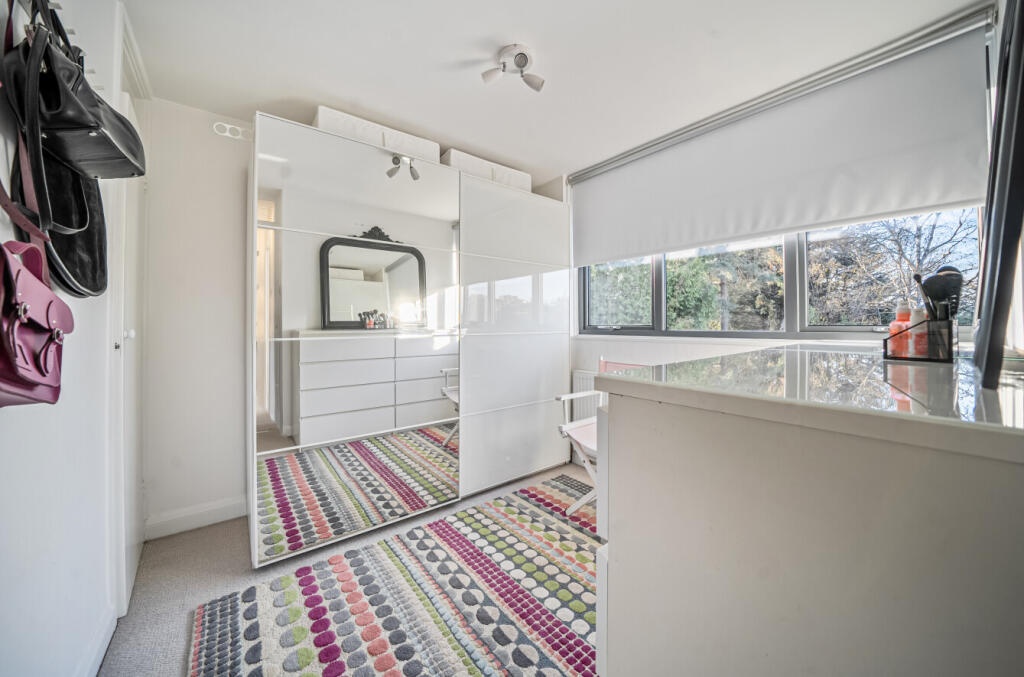 1383996-7-6927158...