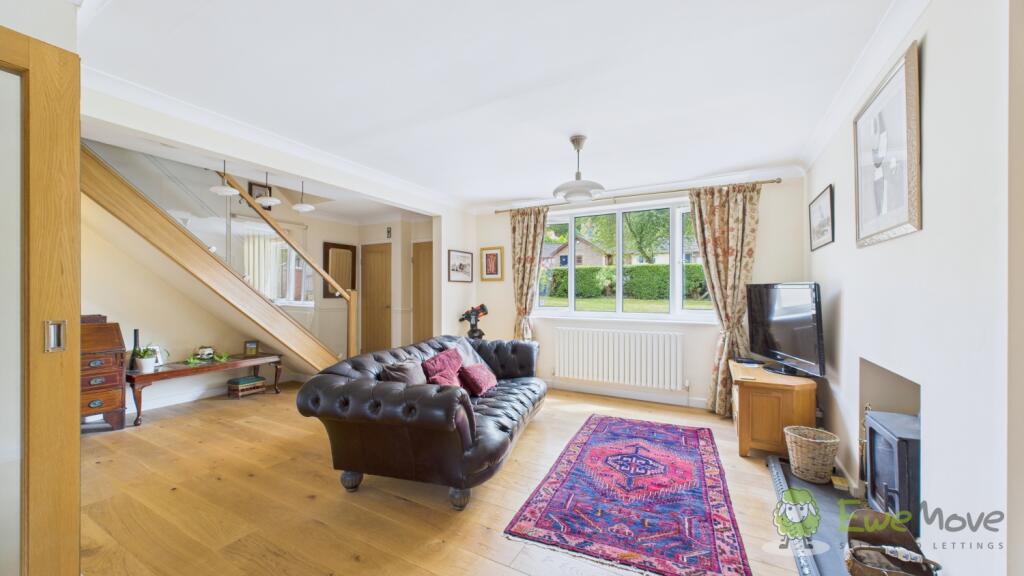 CAM03669G0-PR0022-STILL012