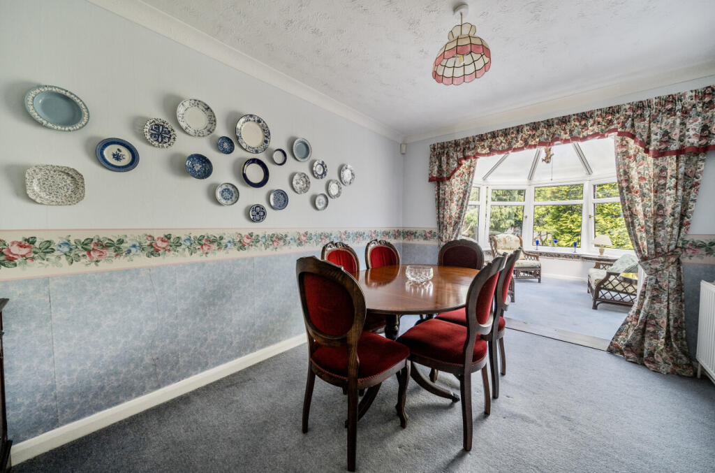 1315665-8-6893592...