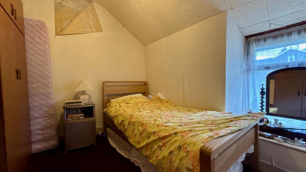 bed 2