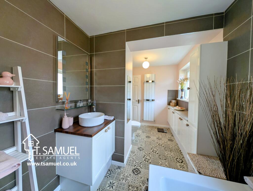 PXL_20250210_120933308~2