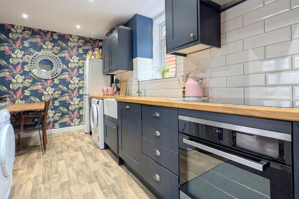 12 Mount Pleasant Ewemove Brighouse (23)