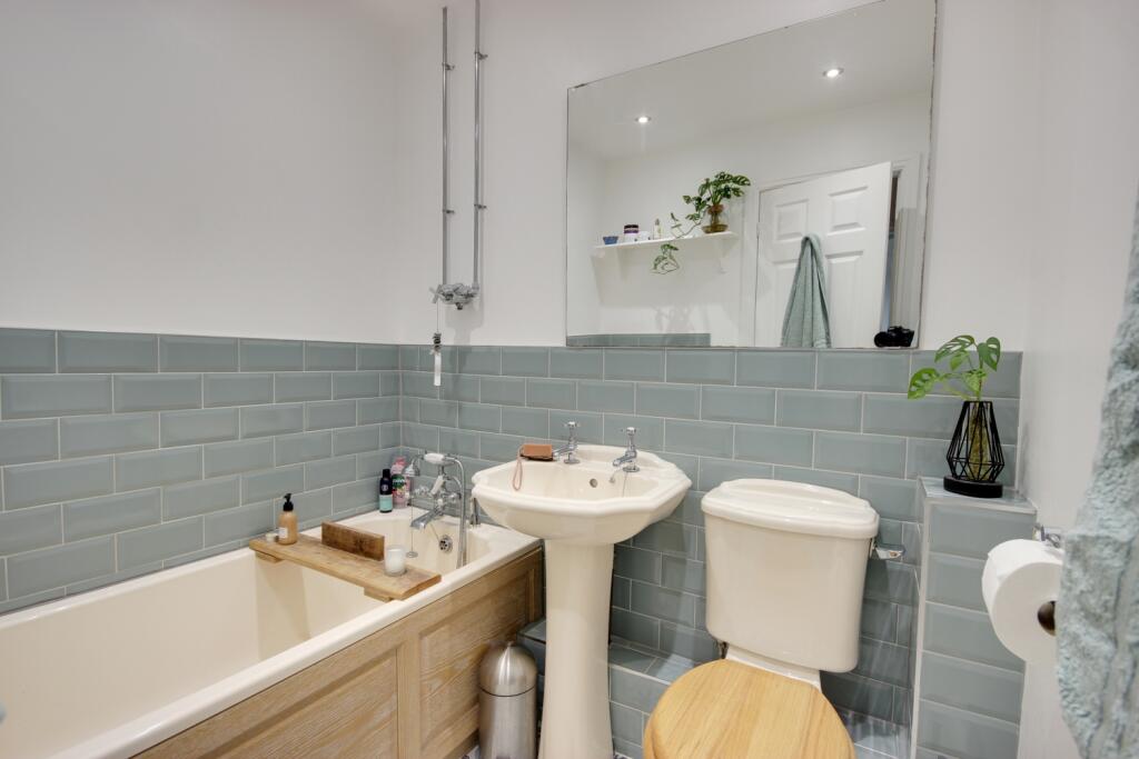 1 Family Bath A