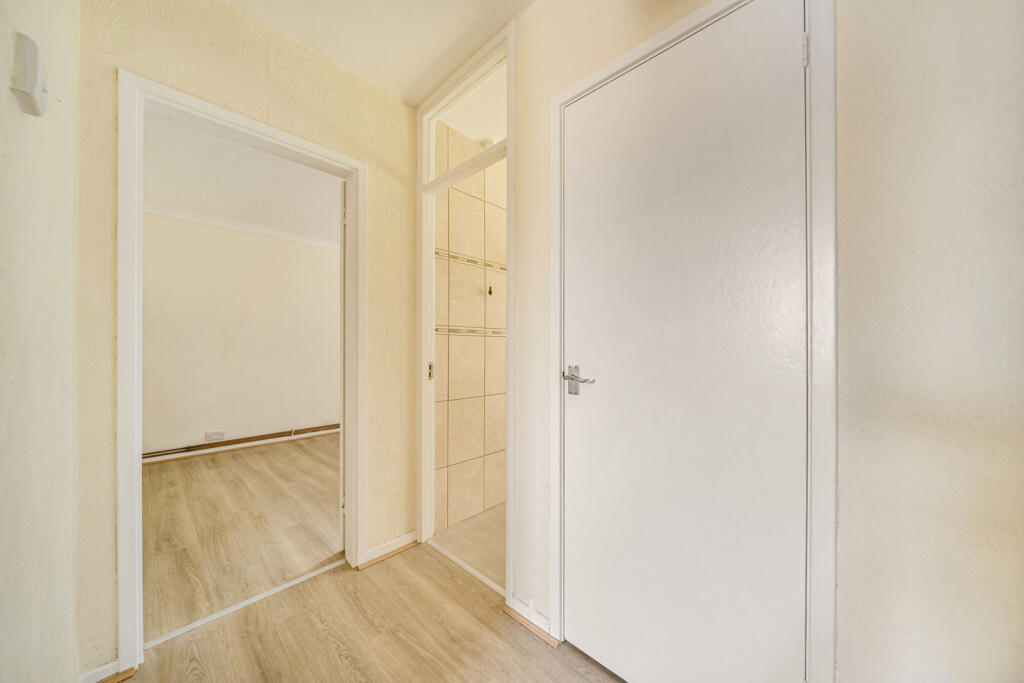 1329202-11-687e51...