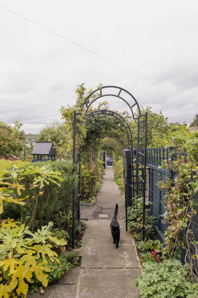 317500 - CR.hr-51.jpg