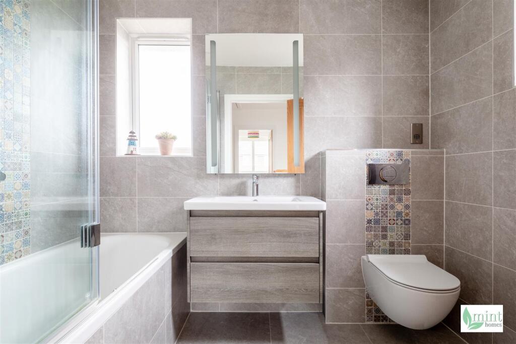 Watermark - 24 Manor Drive-10.jpg