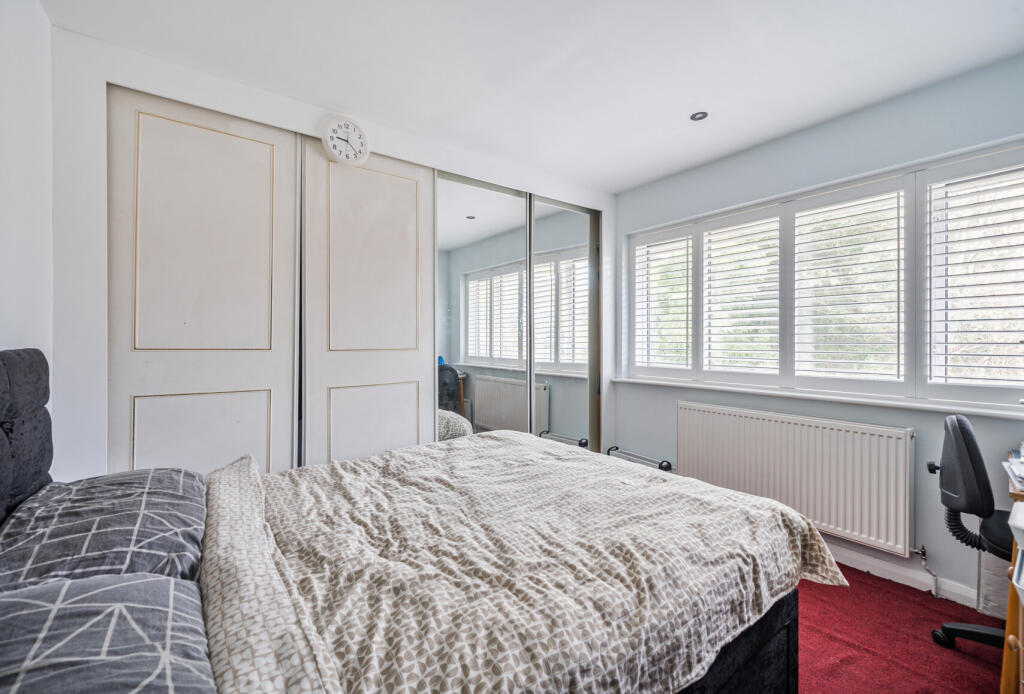 1344763-18-68a833...