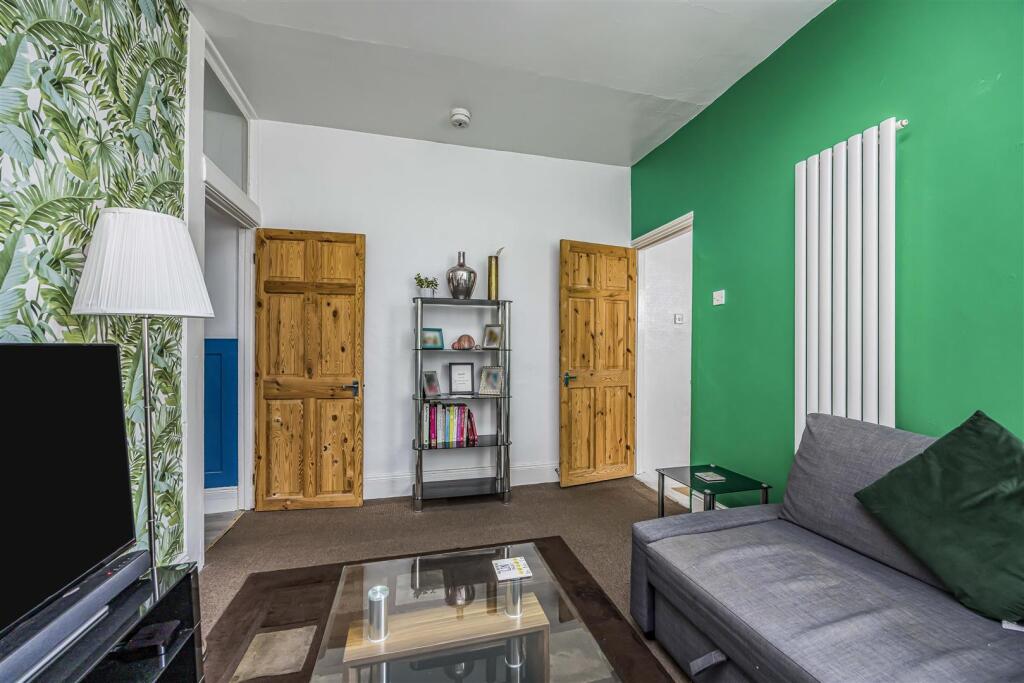 32 Landguard Road, Southsea-PorticoMarketing-SoldB